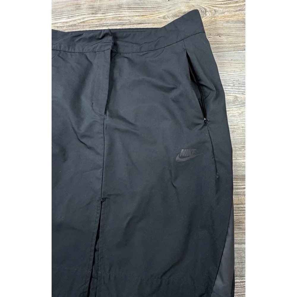 Nike Sportswear Bonded Tech Black Skirt High Waisted Zip Pocket Womens M Golf